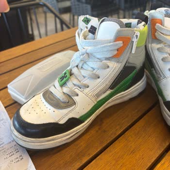 Zara’dan Alınan Bot Çocuğumun Ayağında Yara Yaptı Mağaza Çözüm Sunmadı