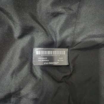 Zara Monttan Sürekli Tüy Çıkıyor, İade Talebim Göz Ardı Edilmesin