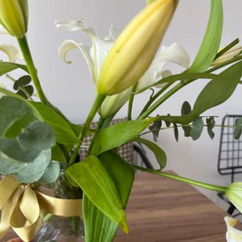 Çiçek Sepeti'nden Gelen Solmuş Ve Özensiz Çiçekler Hayal Kırıklığı Yarattı