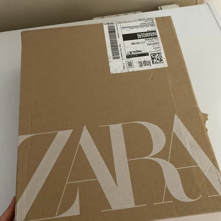 Sipariş Verilen Ürünlerin Yerine Boş Kutu Teslim Edildi, Çözüm Sunulmadı