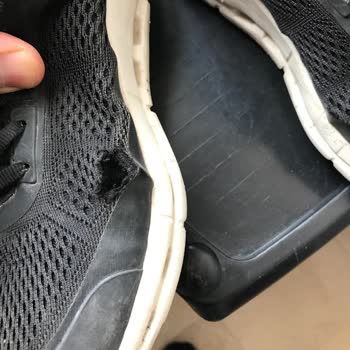 Kısa Sürede Yırtılan Ayakkabı İçin Değişim Talebim Dikkate Alınmadı