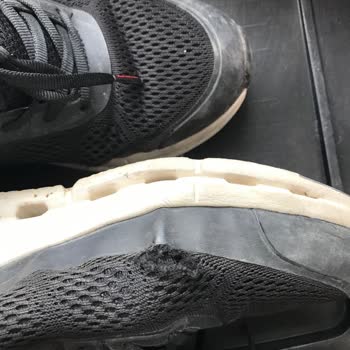 Kısa Sürede Yırtılan Ayakkabı İçin Değişim Talebim Dikkate Alınmadı