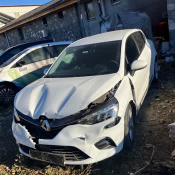Renault Clio'da Güvenlik Sistemlerinin Kazada Devreye Girmemesi Hayal Kırıklığı Yarattı