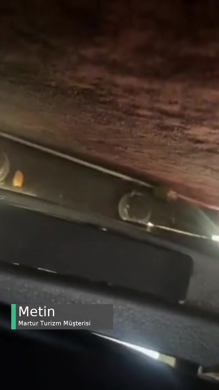 Martur Turizm Mikrop İçinde Yüzüyor videonun kapak resmi