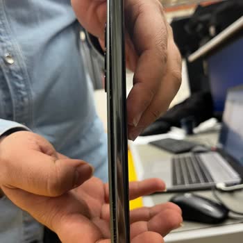 Samsung S23 Ultra Bataryası Garanti Bitiminden Kısa Süre Sonra Şişti Ve Güvenlik Riski Oluşturdu