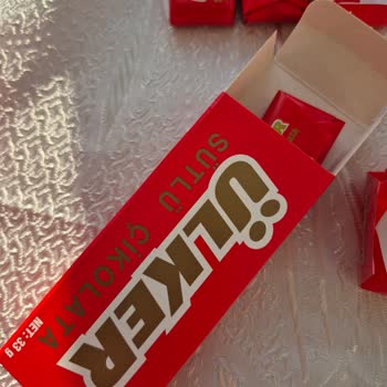 Aldığım Ülker Sütlü Çikolata Bozuk Çıktı, Güvenim Sarsıldı!