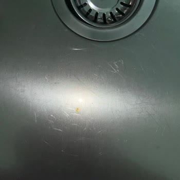 Yeni Aldığım Eviyede 3 Günde Paslanma Ve Çizilme Oluştu