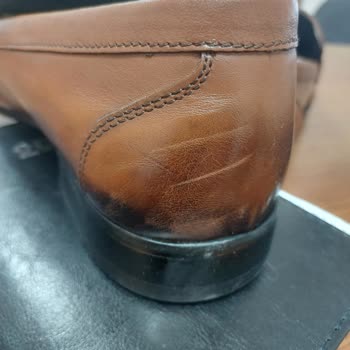 Kusurlu Ayakkabı Ve İade Talebime Olumsuz Yaklaşan Cabani Markası