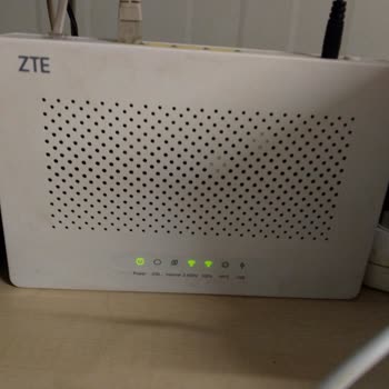 Aylarca Çözülemeyen İnternet Kesintisi Ve İlgisiz Hizmet!