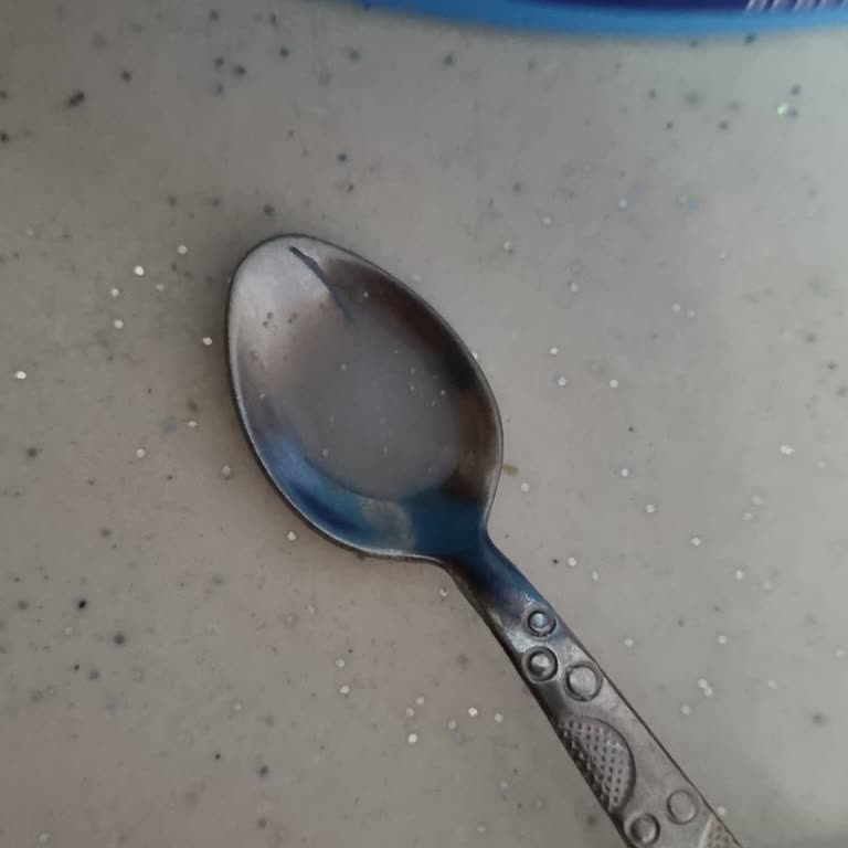 Bebek Mamasında Yabancı Madde Çıkması Nedeniyle Güvensizlik Ve İade Talebi