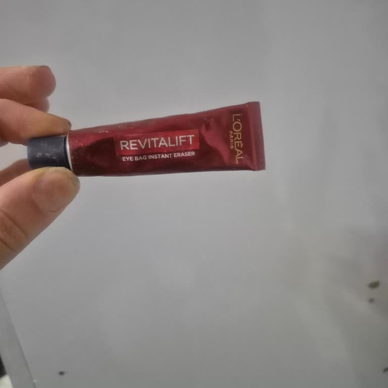 L'Oréal Paris Revitalift Göz Kremi Beklentileri Karşılamıyor, Yanıltıcı Tanıtım