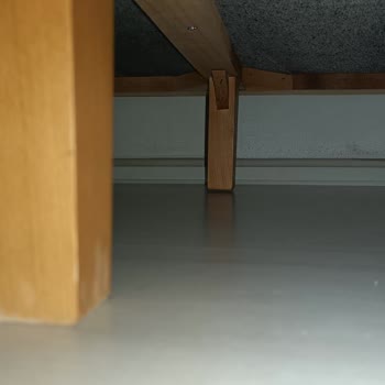 Lounge Design (Modoko) Koltukların Orta Ayaklarının Kısa Olmasından Kaynaklı Bir Problem Yaşıyorum