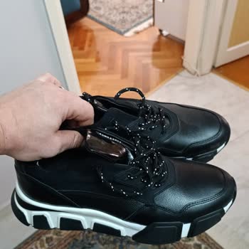 Back & Bond Ayakkabı Sorunu