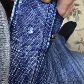 Hediye Olarak Aldığım Pantolon Defolu Ve Eksik Düğmeli Geldi, Çözüm Bekliyorum