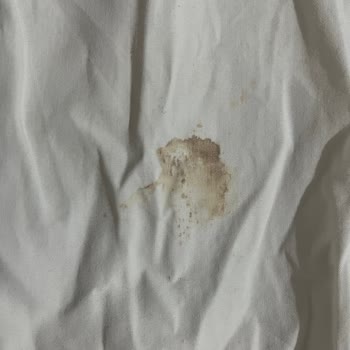 Arçelik Çamaşır Makinesi Kıyafetlerimi Paslı Ve Lekeli Çıkarıyor, Çözüm Alamıyorum