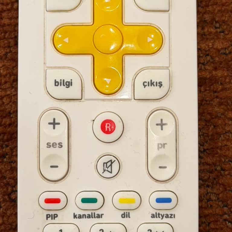 TV+ Kurulumunda Bilgi Verilmeden İkinci El Cihaz Ve Kumanda Gönderilmesi