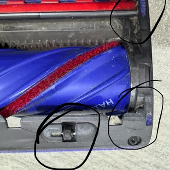 Garanti Süresi Sonrası Dyson V11 Süpürgede Ciddi Performans Ve Parça Sorunları