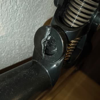 Onvo Şarjlı Süpürgede Kasa Kırılması Ve Garanti Dışı Bırakılması