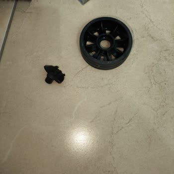 Onvo Şarjlı Süpürgede Kasa Kırılması Ve Garanti Dışı Bırakılması