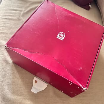 Açılmış Ve Yıpranmış Kutuda Gelen Ürün, İlgisiz Satıcı Mağduriyeti