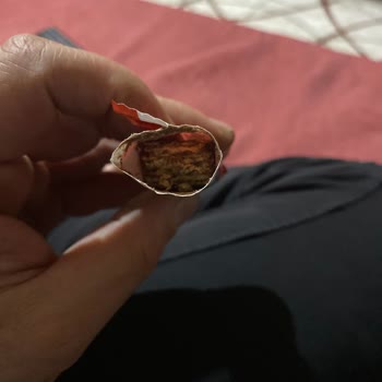 Aldığım Gofretin Paketi Açılmış Ve Isırılmış Çıktı, Hijyen Endişesi Yaşadım