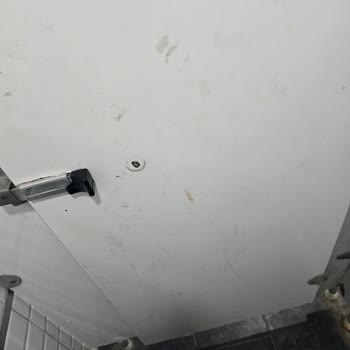 Aytemiz İstasyonunda Tuvalet Hijyen Şikayeti