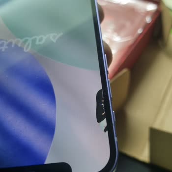 Vodafone Ayıplı İPhone 12 Teslimatı Sonrası İade Sürecinde Yaşanan Destek Eksikliği!