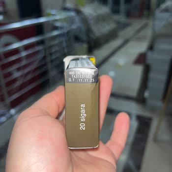 Parliament Night Blue'da Tekrarlayan Üretim Hataları Güvenimi Sarstı