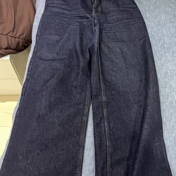 Yeni Aldığım Kot Pantolon Ayakkabılarımı Kalıcı Şekilde Boyadı