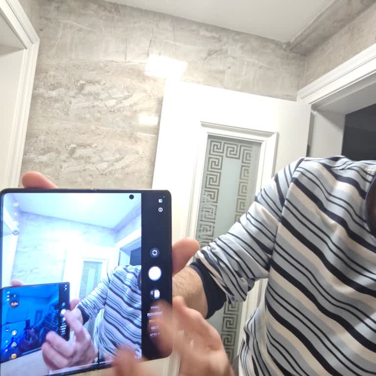 Honor Magic V2 Ekranında Garanti Dışı Gelişen Siyah Çizgi Sorunu Ve Hayal Kırıklığı