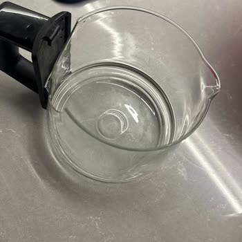 Arnica Cam Çay Makinesi Kullanımda Parçalandı, Garanti Dışı Bırakıldı