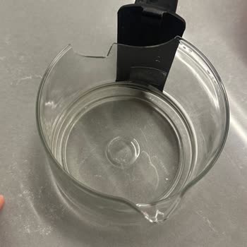 Arnica Cam Çay Makinesi Kullanımda Parçalandı, Garanti Dışı Bırakıldı