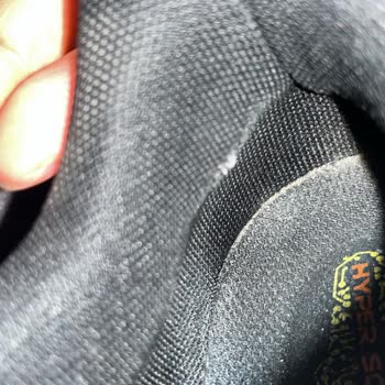 Lescon Ayakkabı Üretim Hatasını "Kullanıcı Hatası" Diyerek Reddetti!