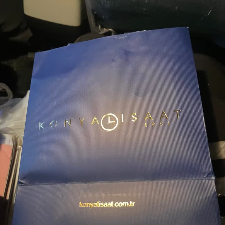 Yılbaşı Hediyesi İçin Alınan Saatte Hediye Paketi Ve Kutusu Eksikliği Hayal Kırıklığı Yarattı