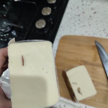 Aknaz Tost Peynirinde Yabancı Madde Şoku: Sağlığımız Tehlikede!