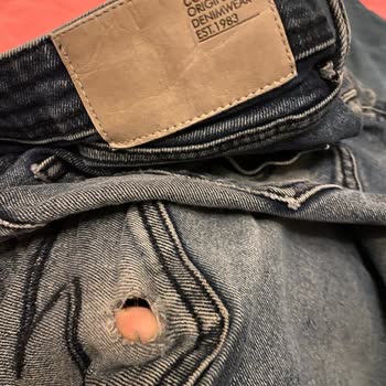 Colin's'ten Aldığım 5 Kot Pantolonun Hepsi Kısa Sürede Yırtıldı, Müşteri Hizmetlerinden Yanıt Alamıyorum