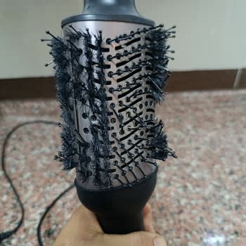 Arzum Saç Şekillendirici Kısa Sürede Bozuldu Ve Sürekli Durup Çalışıyor
