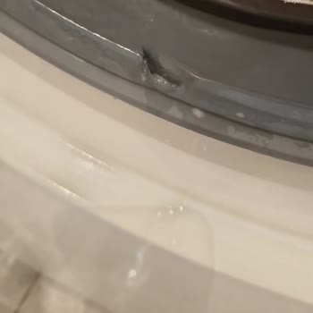 2 Ayda Lastik Körüğü Yırtılan Bosch Çamaşır Makinesi Mağduriyeti