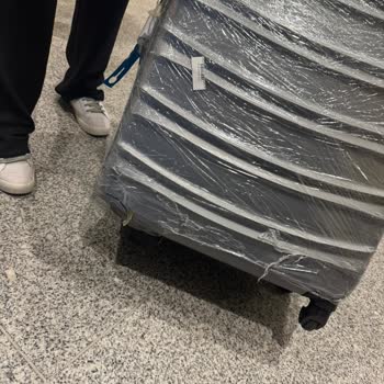 Ajet Uçuşunda Valizimin Tekeri Kırıldı Başvurularıma Rağmen Çözüm Sunulmadı