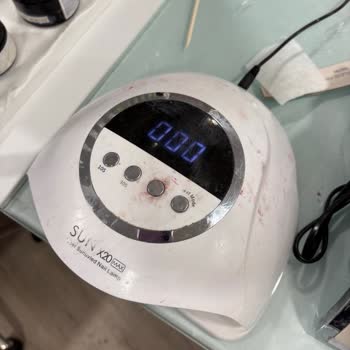 Gratis Nişantaşı Manikür Alanında Hijyen Eksikliği Ve Sağlık Riski