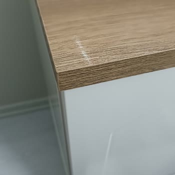 Teslim Edilen TV Konsolu Defolu Çıktı, Çözüm İçin Haftalardır Bekliyorum