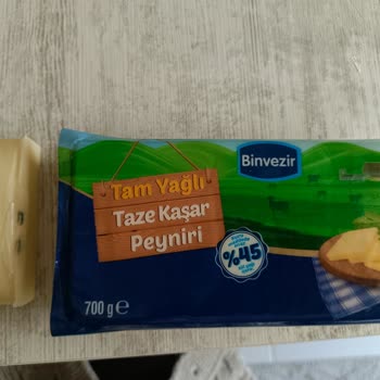Son Kullanma Tarihi Geçmemiş Kaşar Peynirinde Küf Sorunu Ve Sağlık Endişesi