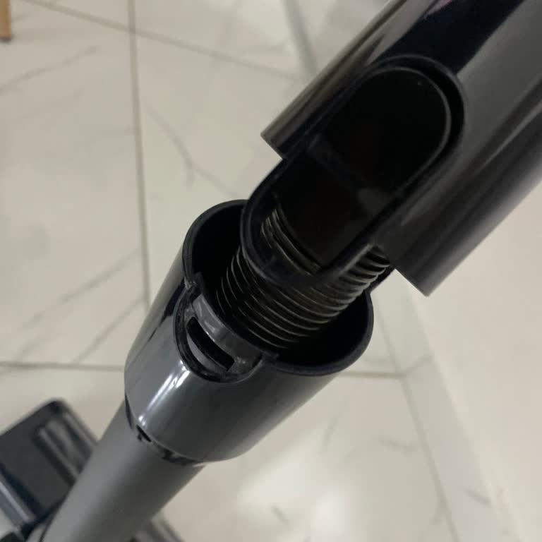 Sinbo Süpürge Kırılan Parça Yüzünden Kullanılamaz Durumda Yedek Parça Bulunmuyor