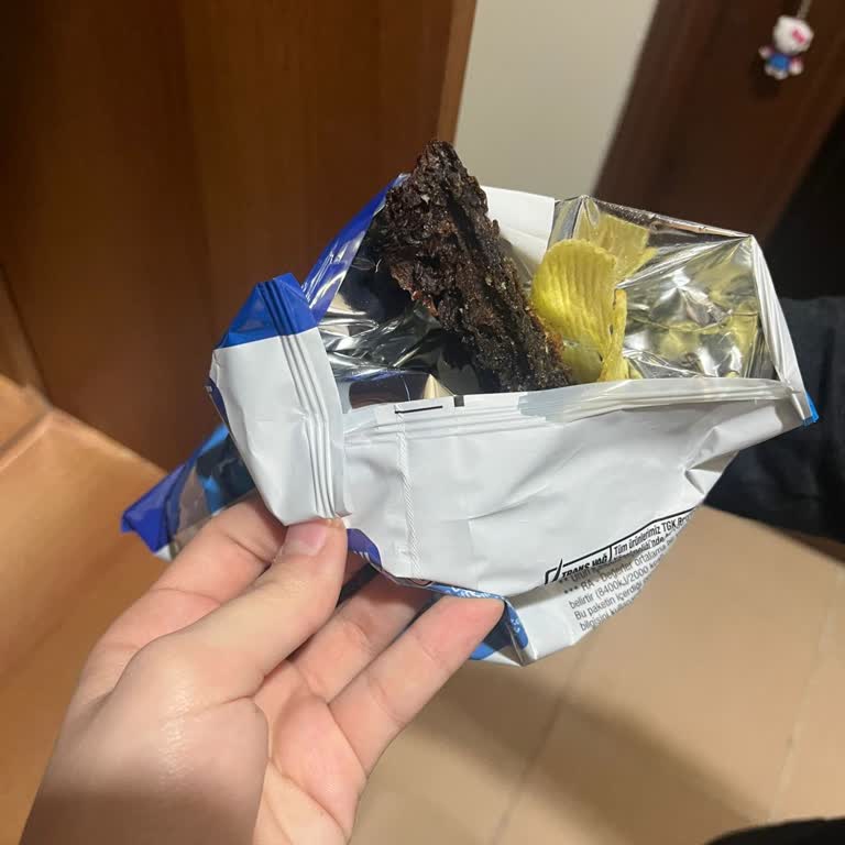 Ruffles Cips Paketinden Çıkan Yabancı Madde Nedeniyle Yaşanan Hijyen Sorunu