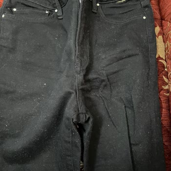 İki Kez Giyilen Pantolonun Tüylenmesi Ve Mavi’nin Olumsuz İnceleme Yanıtı Mağduriyetim