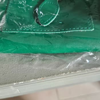 Sipariş Ettiğim Cüzdanlar Yerine Alakasız Ürünler Gönderildi, Ücret İadesi İstiyorum