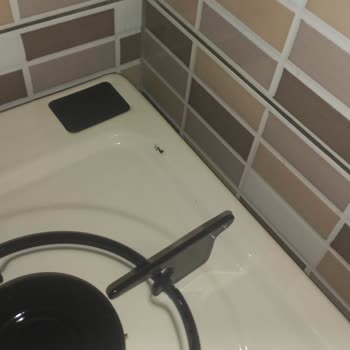 Sıfır Diye Aldığım Fırın Hasarlı Ve Kullanılmış Gibi Teslim Edildi, Çözüm Bekliyorum