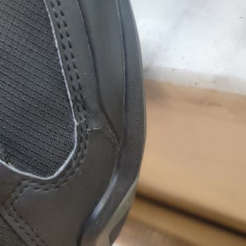 Az Kullanılan Adidas Terrex Botta Ciddi Deformasyon Ve Dayanıklılık Sorunu