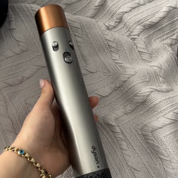 Dyson Airwrap Cihazımda Güç Ve Hijyen Sorunu: Kullanılmış Parça Değişimiyle İlgili Memnuniyetsizlik