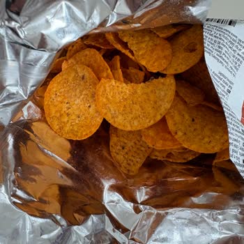 Patos Acılı Cips Tatlı Çıktı Üretim Hatası Mı Var